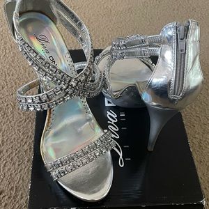 Diva DNA  size 11